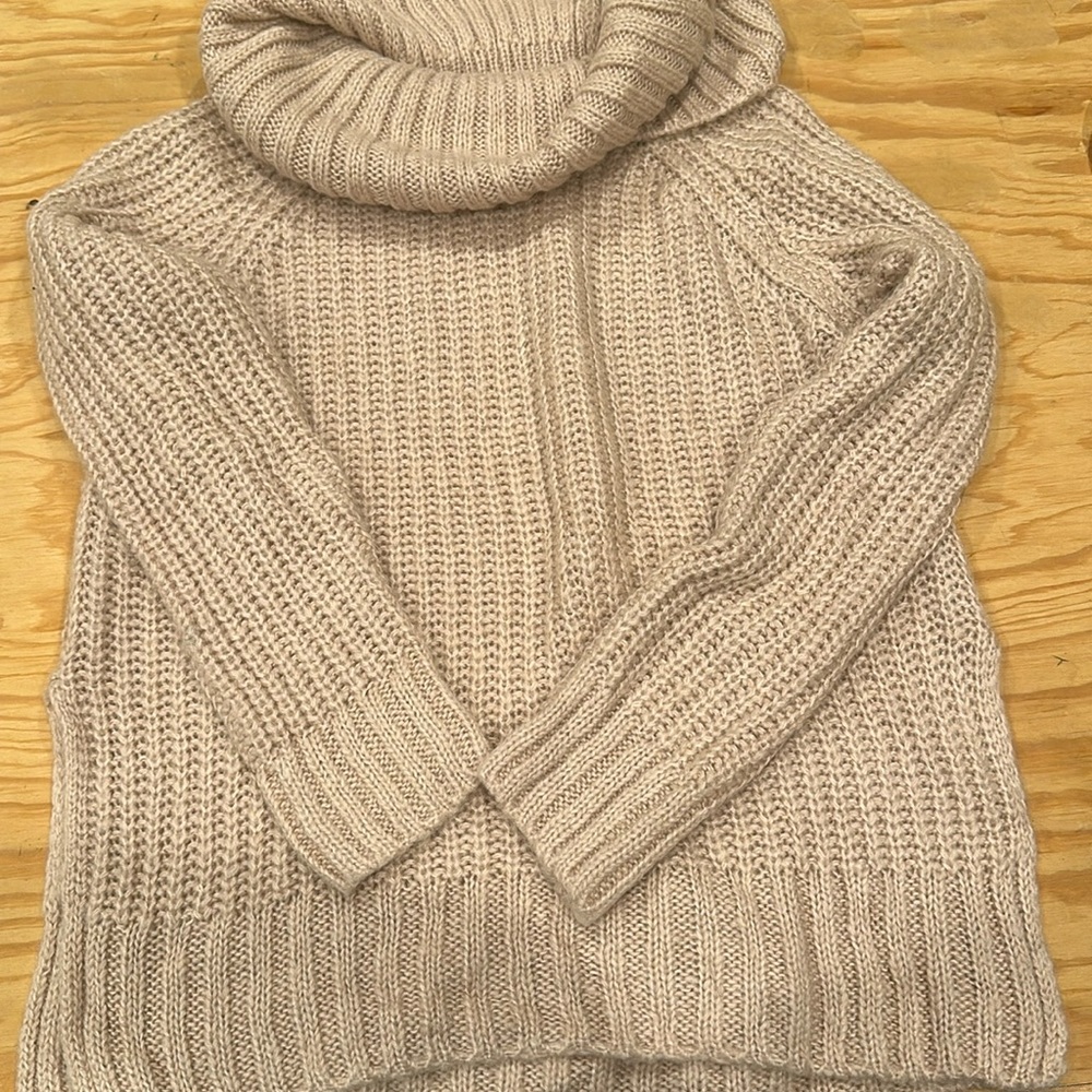 Oversized, slouchy cowl